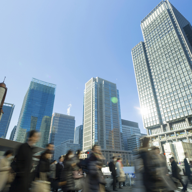 現代社会の高層ビル群